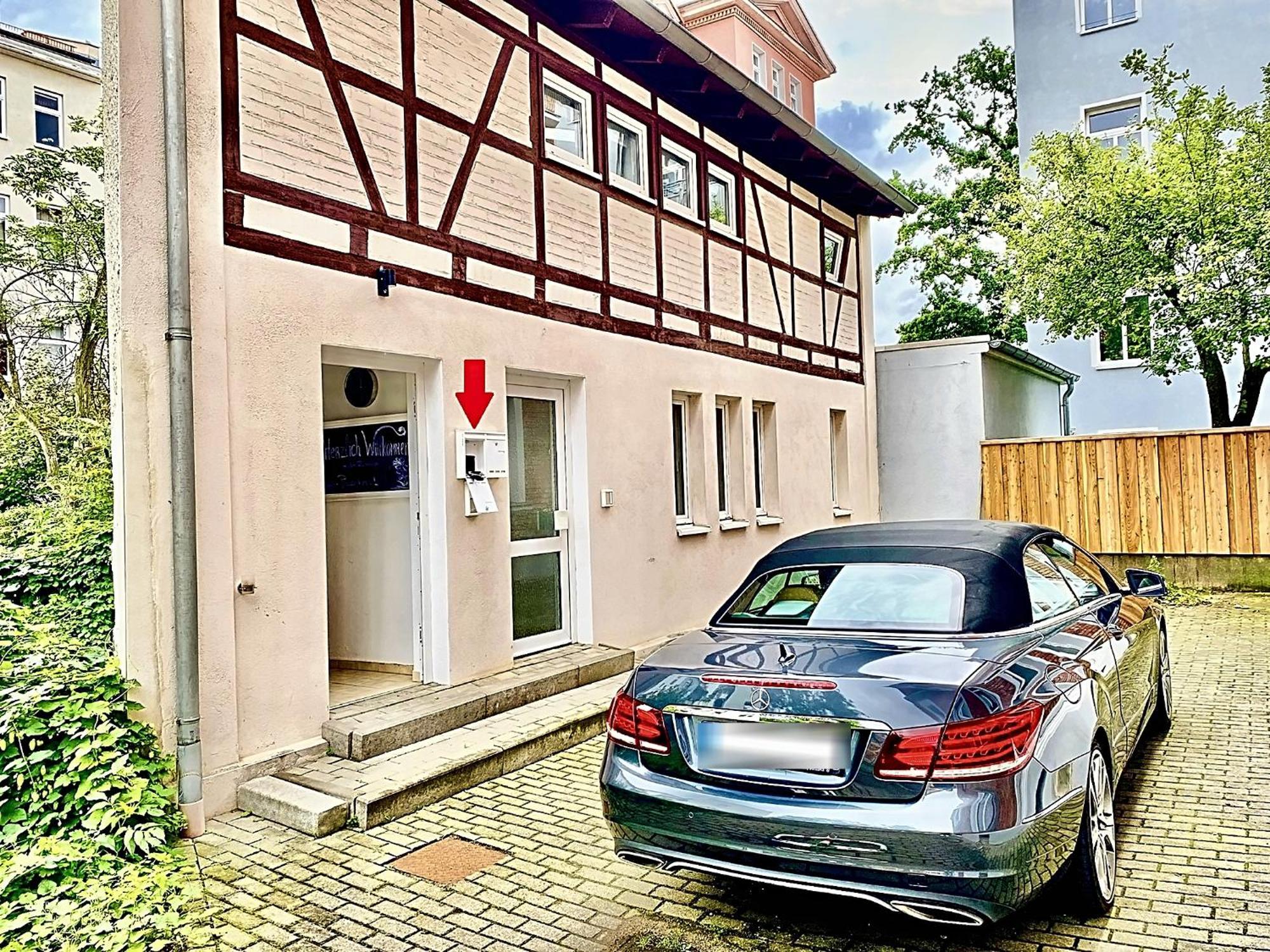 Die Remise Mit Kostenlosem Parkplatz Direkt Vor Der Tuer Erfurt Exterior photo